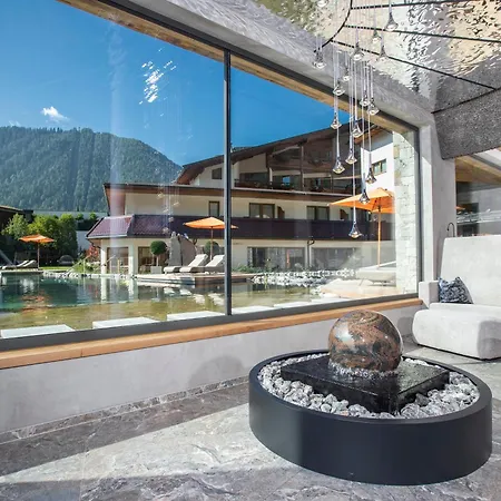 Hotel Verwöhnhotel Kristall Pertisau