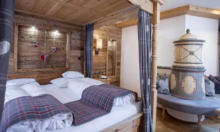 Verwoehnhotel Kristall Hotel 4*