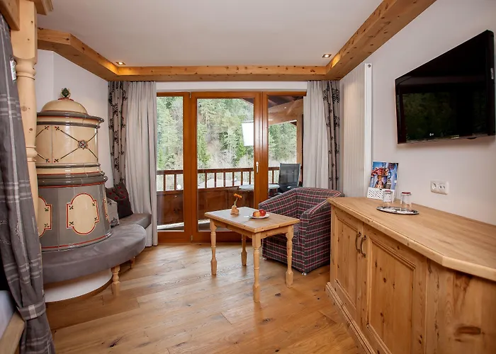 Verwoehnhotel Kristall 4*