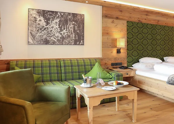 Verwoehnhotel Kristall Hotel Pertisau