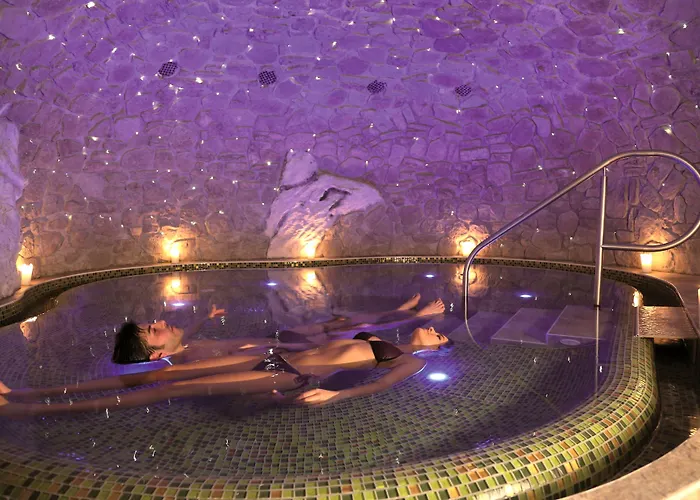 Hotel Verwoehnhotel Kristall