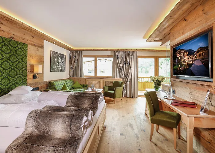 Verwoehnhotel Kristall 4* Pertisau