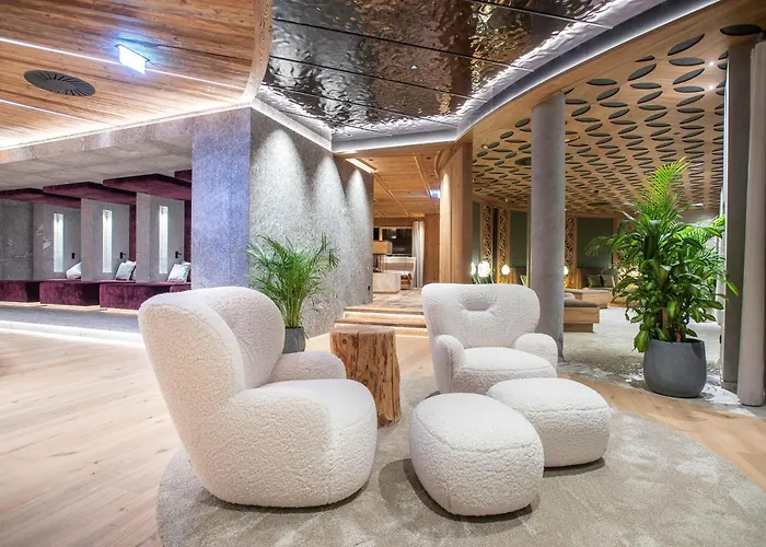 Verwoehnhotel Kristall 4* Pertisau