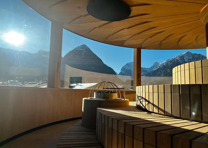 Verwoehnhotel Kristall Hotel 4*