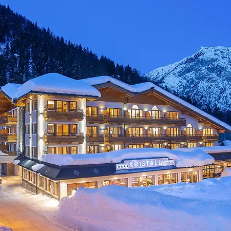 Verwoehnhotel Kristall 4*